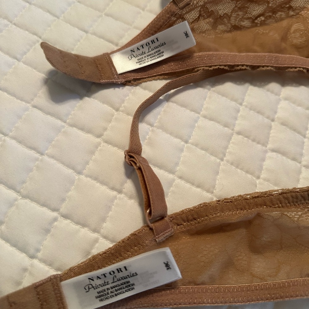 Set of 2 Natori Feathers Underwire Bra 38C Cafe Nude Lace Bra - Picture 4 of 9